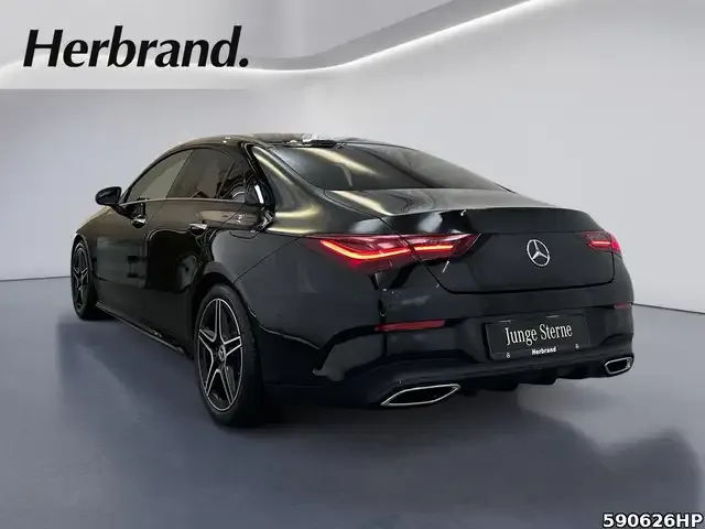 Mercedes-Benz CLA 220