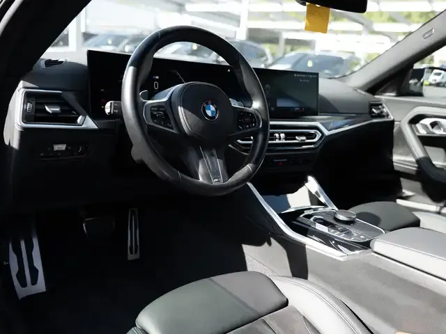 BMW 240