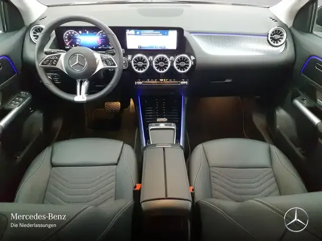 Mercedes-Benz GLA 180