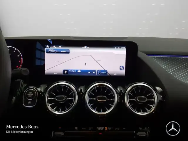 Mercedes-Benz GLA 180