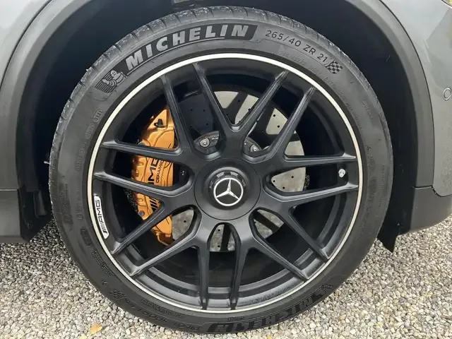 Mercedes-Benz G