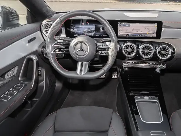 Mercedes-Benz CLA 200