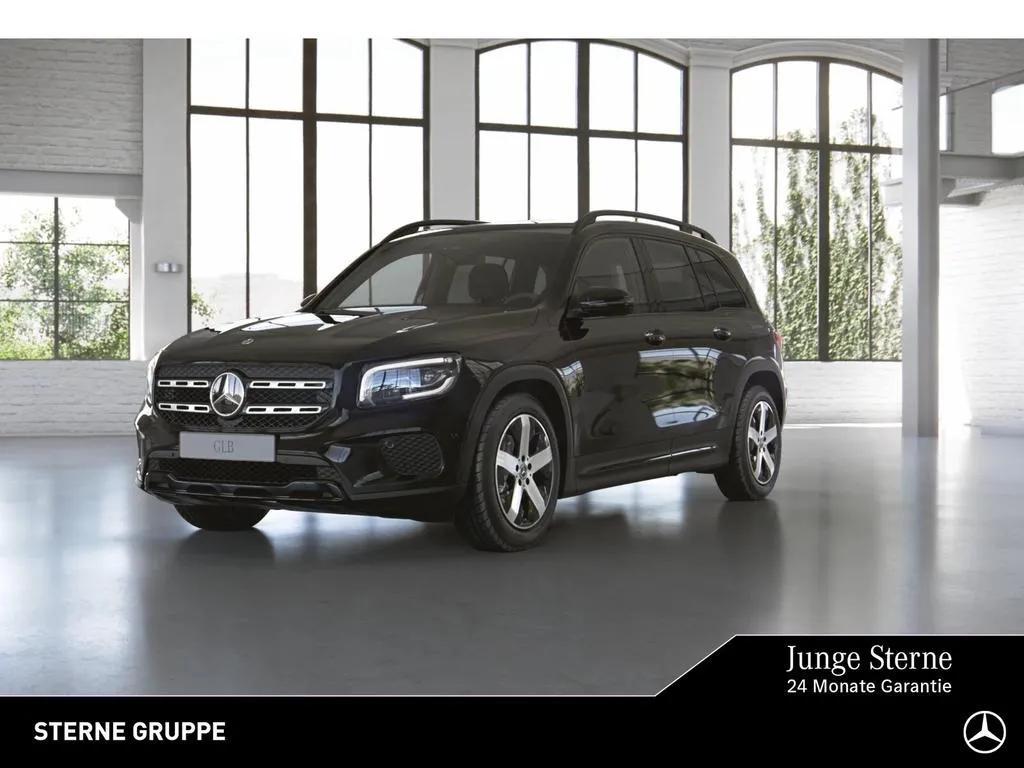 Mercedes-Benz GLB 200