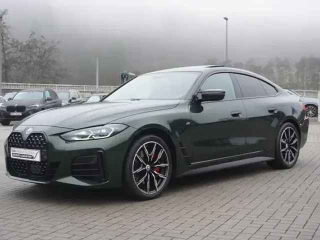 BMW 440
