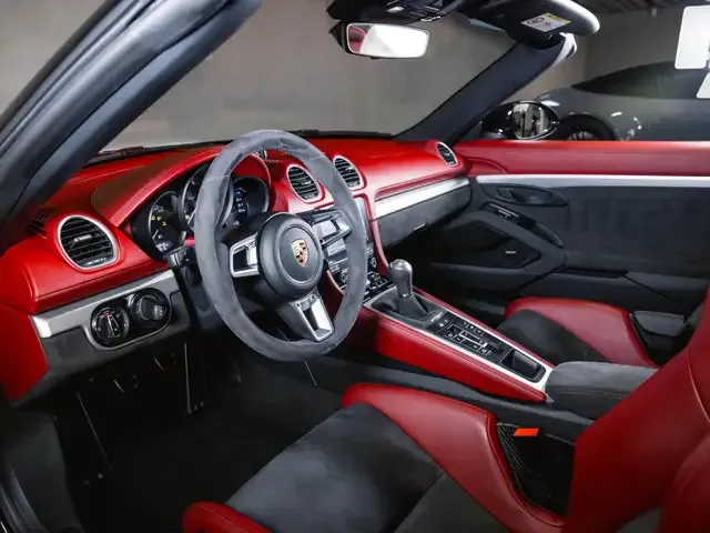 Porsche 718 Spyder