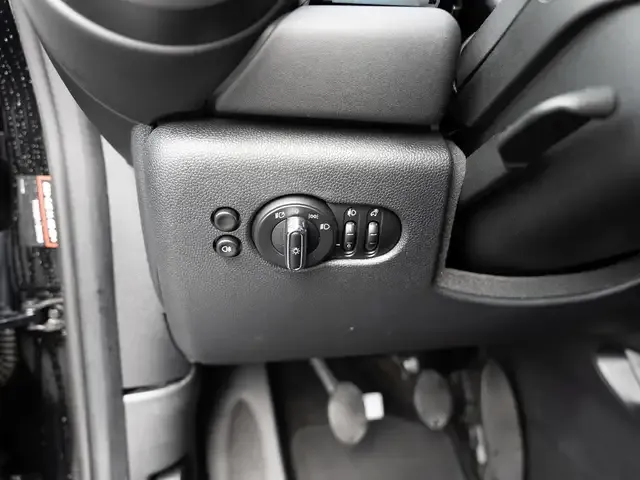 MINI Cooper C