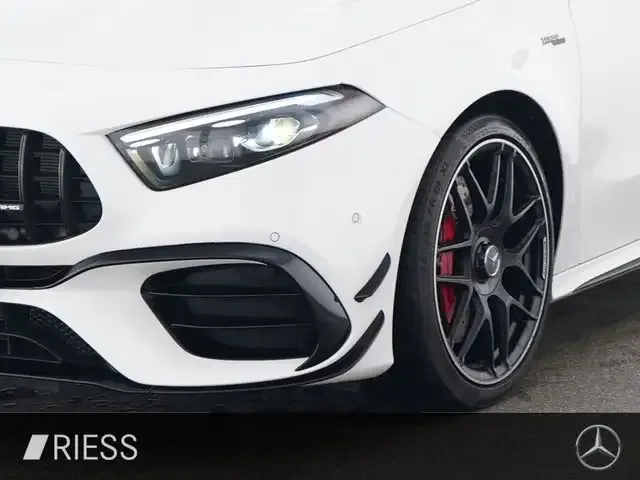 Mercedes-Benz A 45 AMG