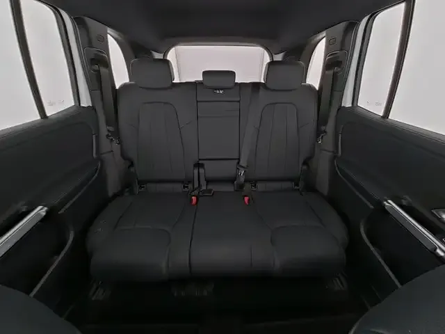 Mercedes-Benz EQB 250