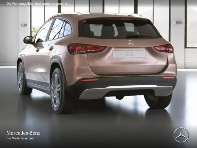 Mercedes-Benz GLA 180