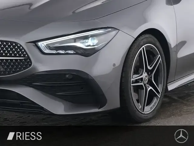 Mercedes-Benz CLA 180