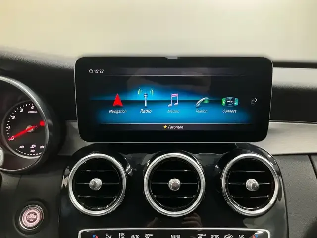 Mercedes-Benz C 180