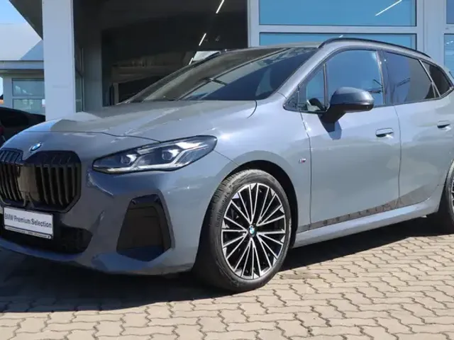 BMW 223