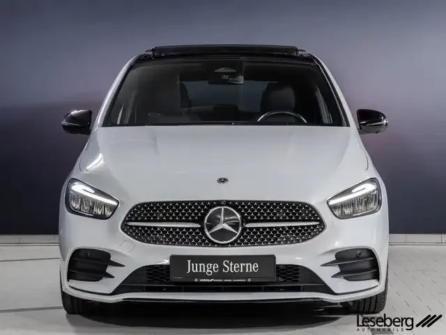 Mercedes-Benz B 200