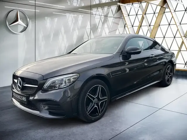 Mercedes-Benz C 400