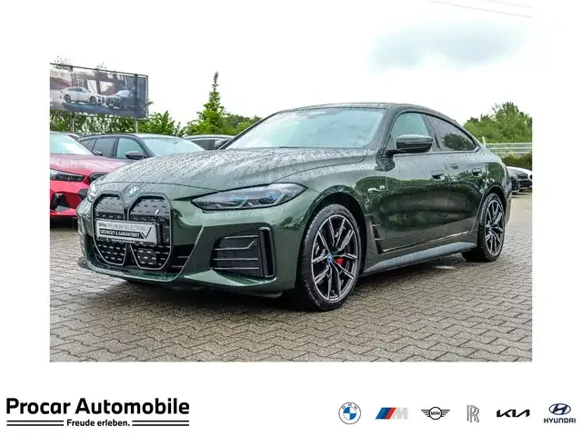 BMW i4