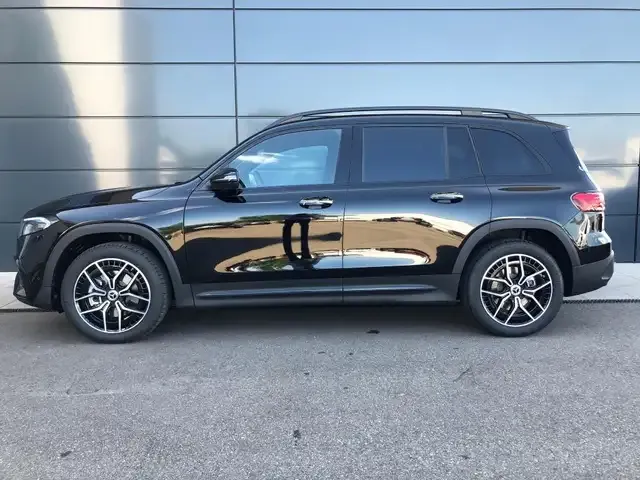 Mercedes-Benz EQB 350