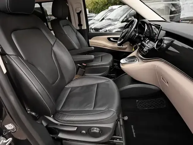Mercedes-Benz V 250