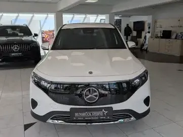 Mercedes-Benz EQB 250