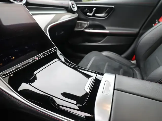 Mercedes-Benz C 43 AMG