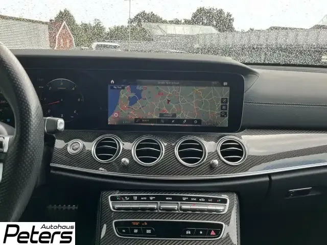 Mercedes-Benz E 400