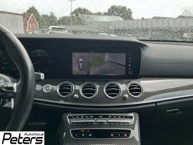 Mercedes-Benz E 400