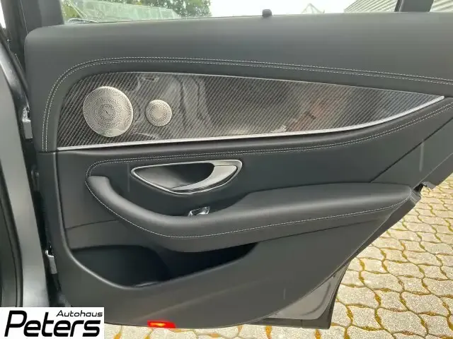 Mercedes-Benz E 400