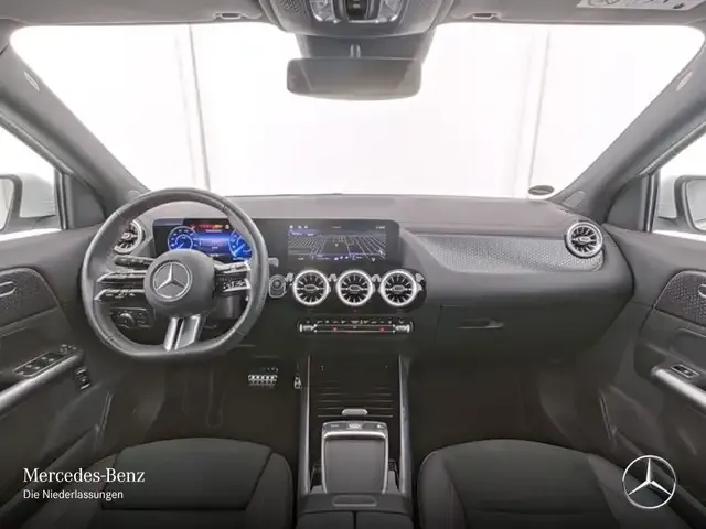 Mercedes-Benz EQA 250