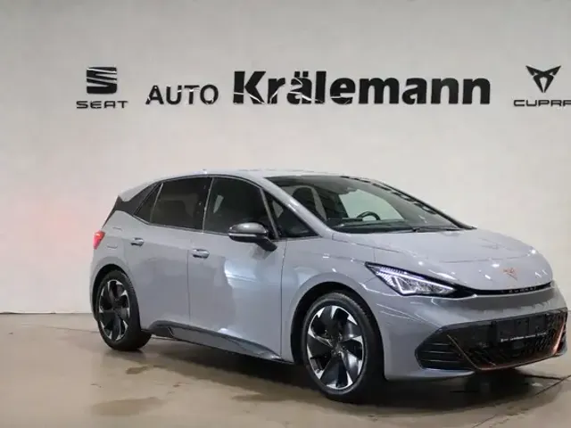 CUPRA Born