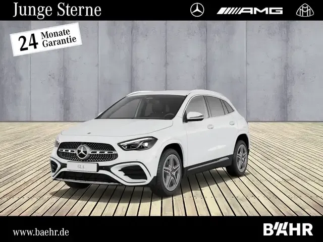 Mercedes-Benz GLA 200