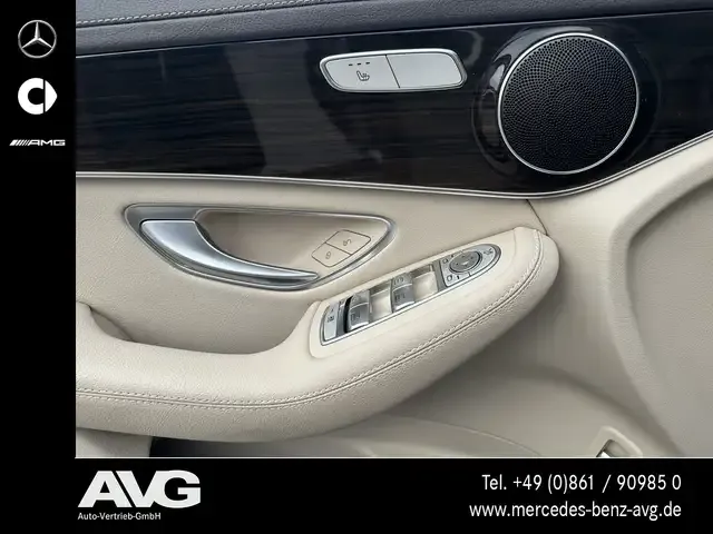 Mercedes-Benz GLC 220