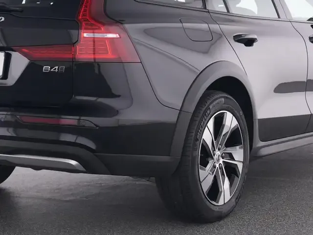 Volvo V60 Cross Country
