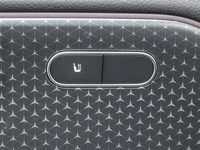 Mercedes-Benz EQA 300