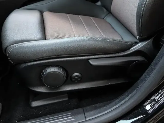 Mercedes-Benz EQA 300