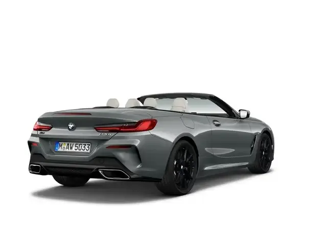 BMW 840