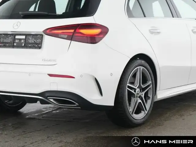Mercedes-Benz A 220