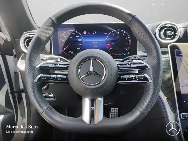 Mercedes-Benz CLE 200