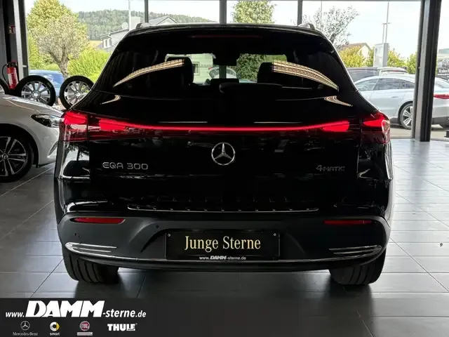 Mercedes-Benz EQA 300