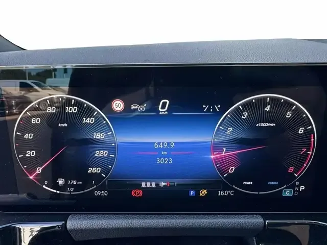 Mercedes-Benz GLA 180