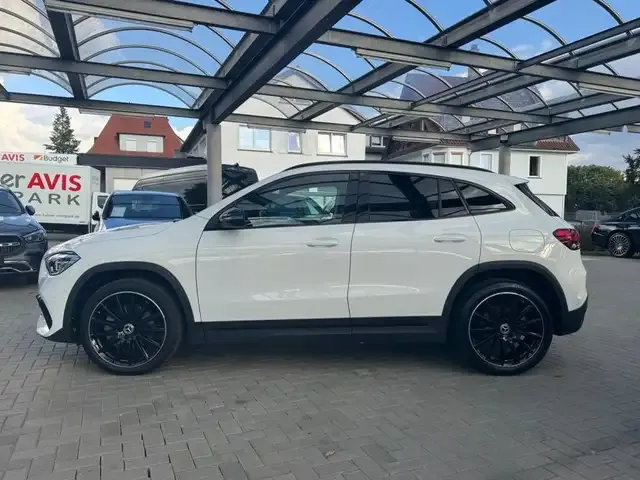 Mercedes-Benz GLA 250