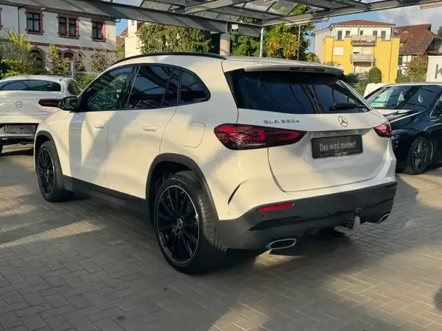 Mercedes-Benz GLA 250