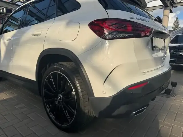 Mercedes-Benz GLA 250