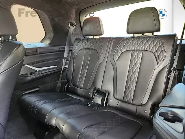 BMW X7 M