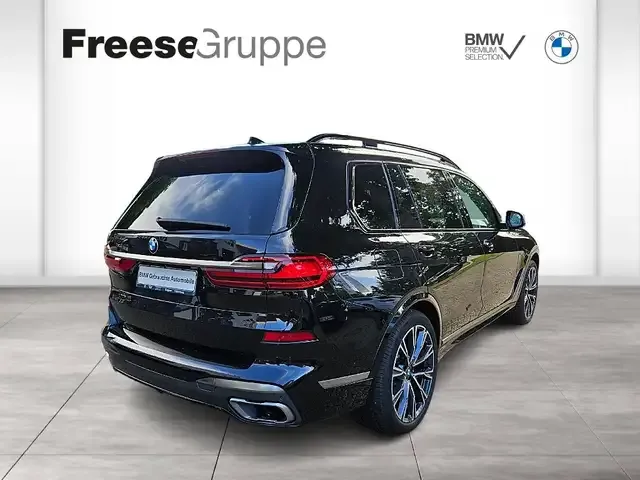 BMW X7 M