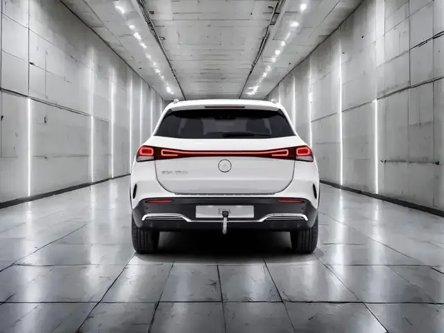 Mercedes-Benz EQA 250