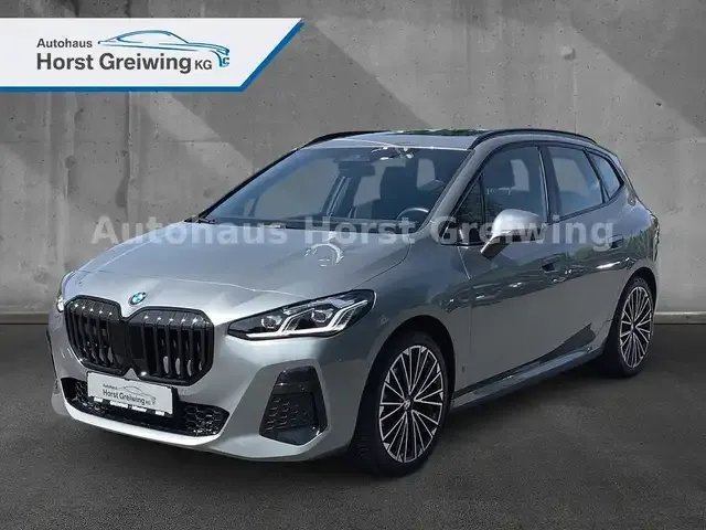 BMW 220