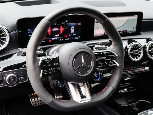 Mercedes-Benz A 45 AMG
