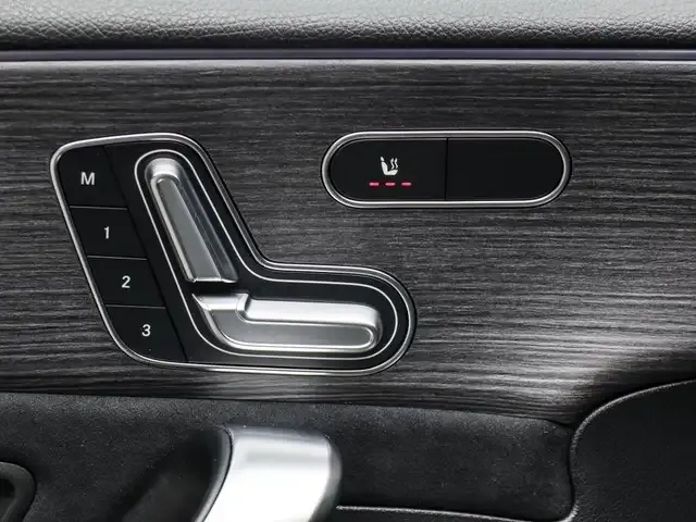 Mercedes-Benz A 45 AMG