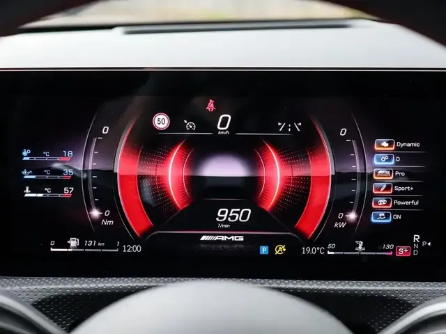 Mercedes-Benz A 45 AMG
