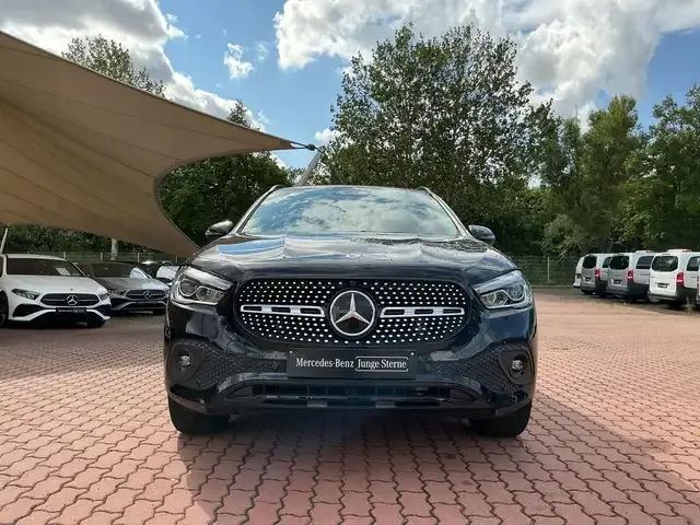 Mercedes-Benz GLA 250