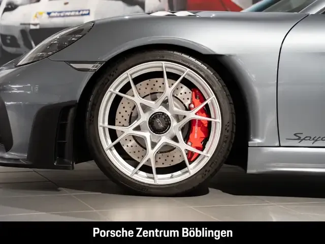 Porsche 718 Spyder